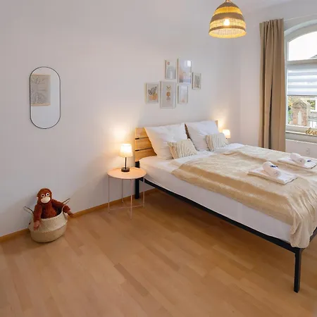 Stilvoll & Historisch I Kingbetten+kueche+parkplatz Apartamento *