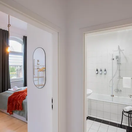 Stilvoll & Historisch I Kingbetten+kueche+parkplatz