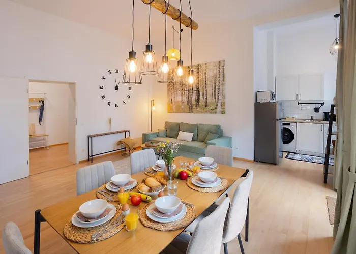 Stilvoll & Historisch I Kingbetten+kueche+parkplatz